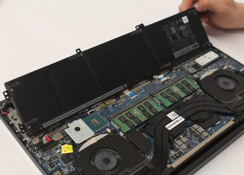 Cambiar batería interna laptop